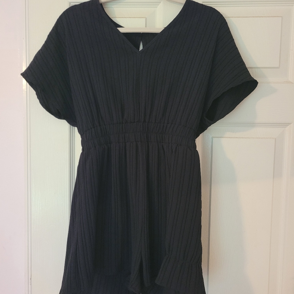 SHEIN Black and Red Dolman Sleeve Romper